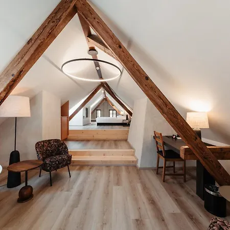 Hotel Clemar 4*