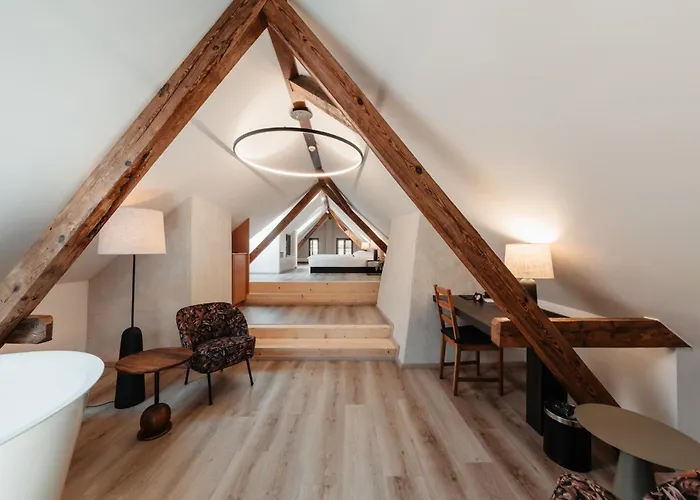 Hotel Clemar 4*